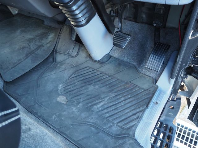Mitsubishi CANTER 2012-12 5457-16