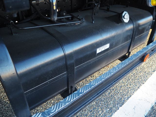 Mitsubishi CANTER 2012-12 5457-24