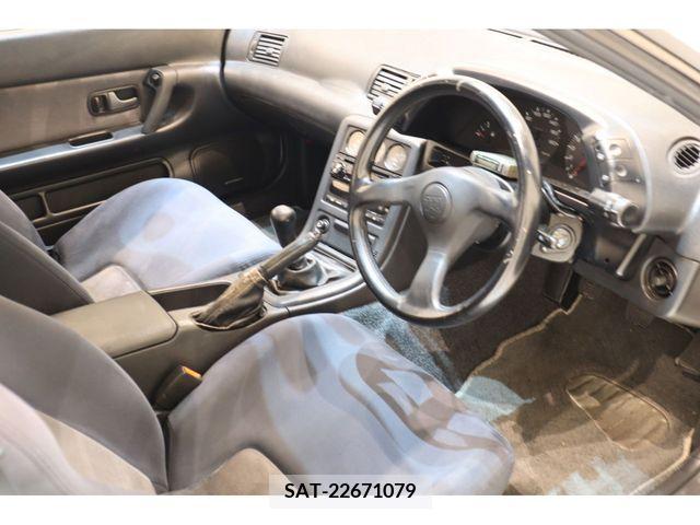 Nissan SKYLINE GT-R 1993-02 301021-7