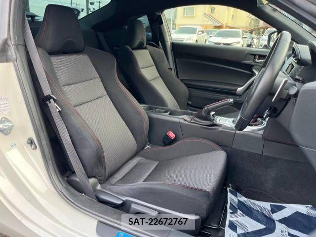 Subaru BRZ 2016-02 294352-9