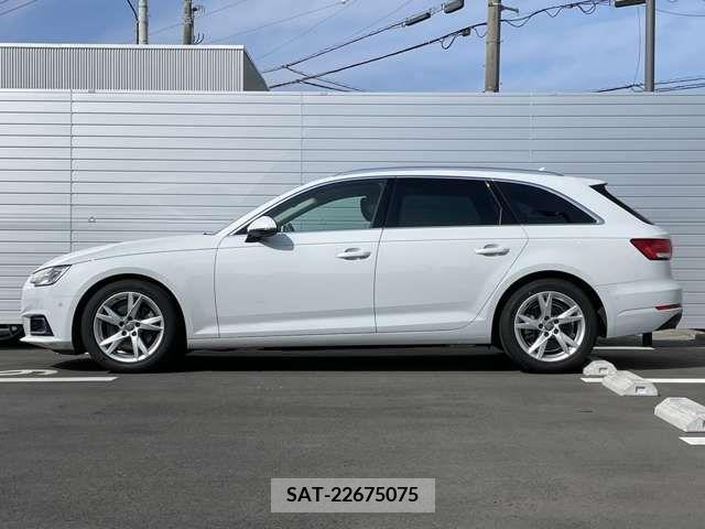 Audi A4 2018-06 218454-2