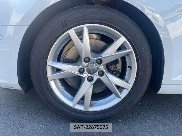 Audi A4 2018-06 218454-10