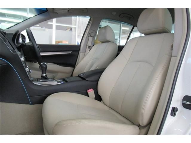 Nissan SKYLINE 2012-01 1648-6