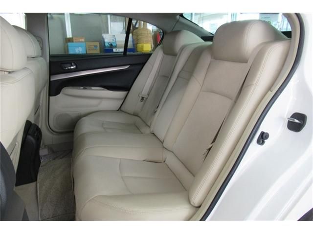 Nissan SKYLINE 2012-01 1648-8