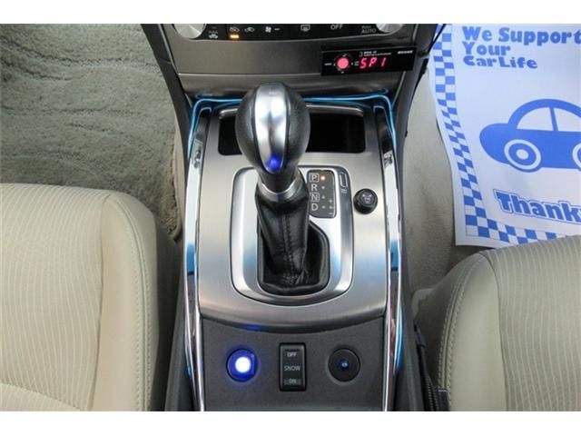 Nissan SKYLINE 2012-01 1648-21