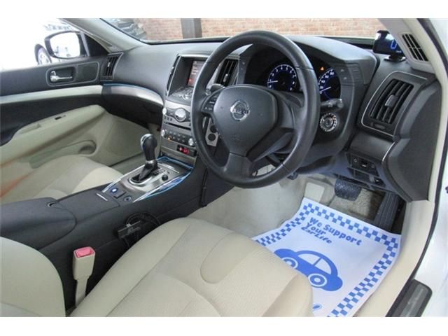 Nissan SKYLINE 2012-01 1648-3