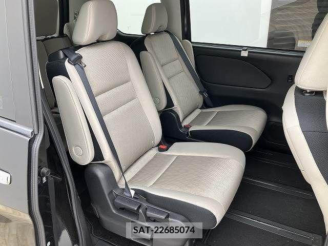 Nissan SERENA 2018-12 393855-9