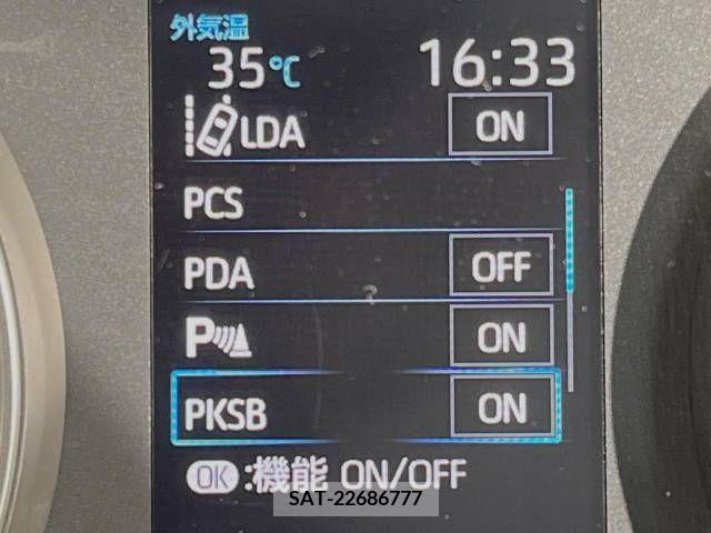 Toyota VOXY 2022-12 335883-3