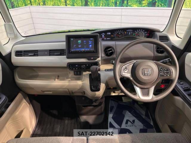 Honda N BOX 2018-04 279667-1