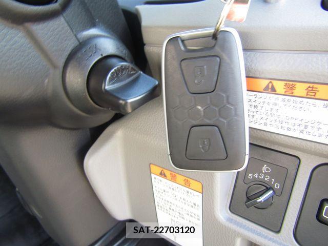 Mitsubishi CANTER 2024-03 357546-25