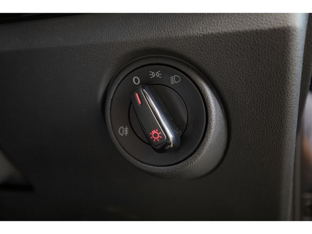 VolksWagen UP! 2012-10 10751-25