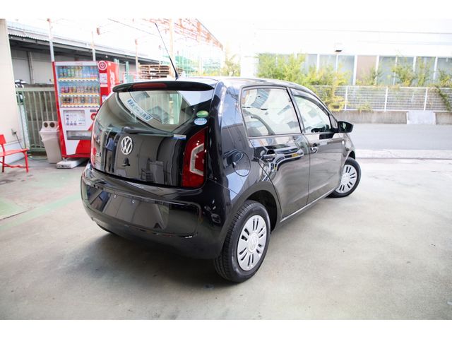 VolksWagen UP! 2012-10 10751-1