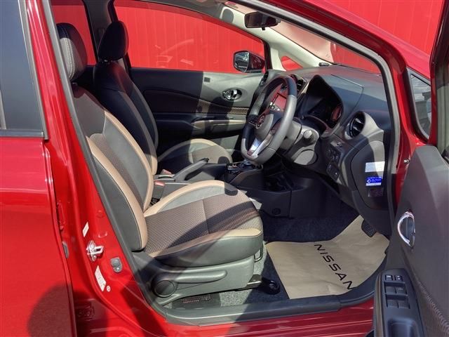 Nissan NOTE 2017-06 23214-3