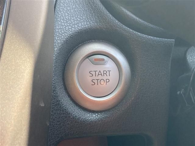 Nissan NOTE 2017-06 23214-16