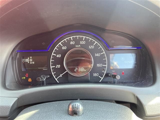 Nissan NOTE 2017-06 23214-23
