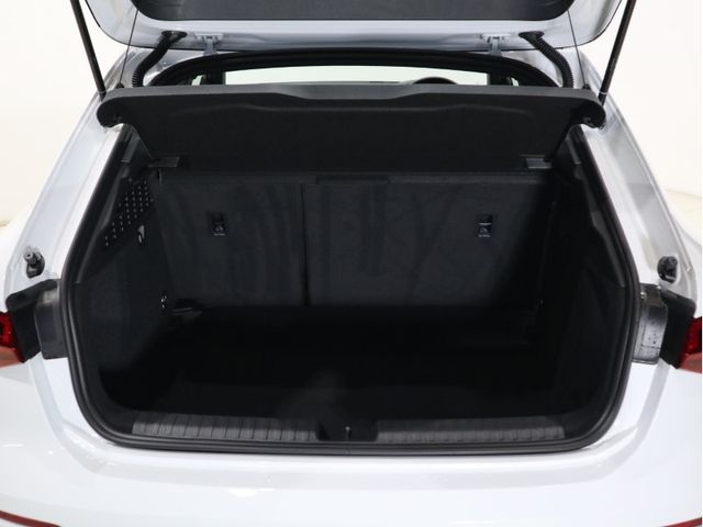 Audi A3 2023-05 21025-22