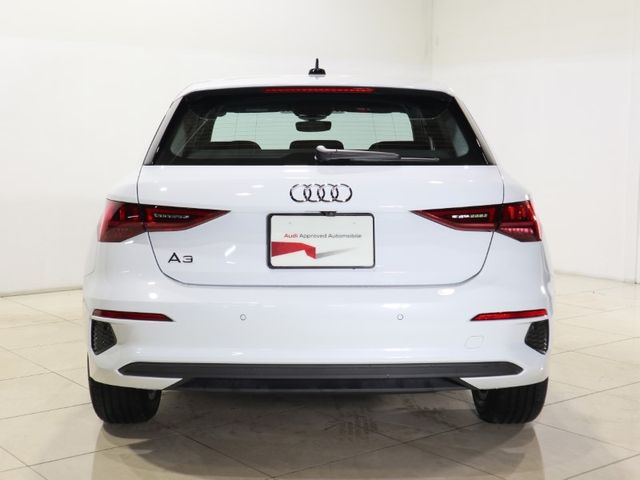 Audi A3 2023-05 21025-2