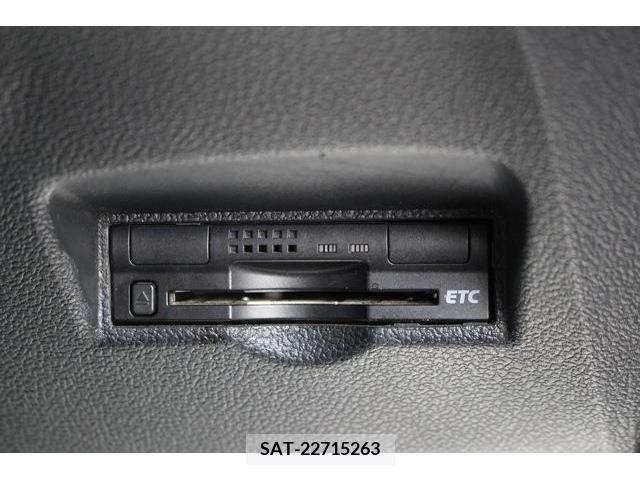 Toyota PRIUS 2016-10 366391-5