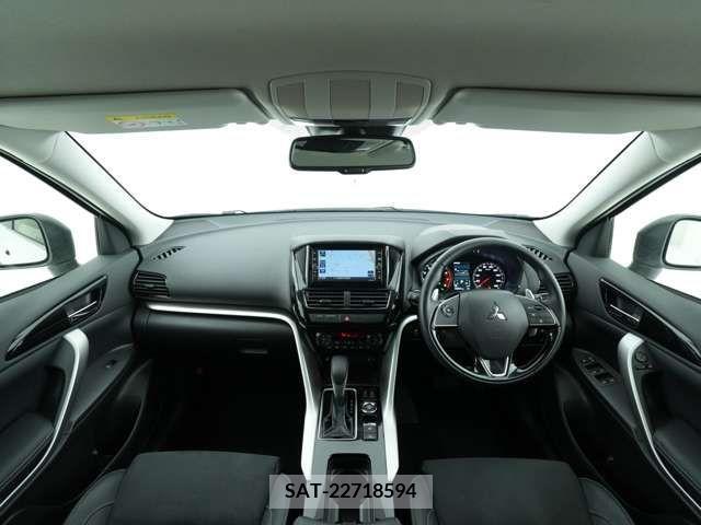 Mitsubishi ECLIPSE CROSS 2022-02 245684-3