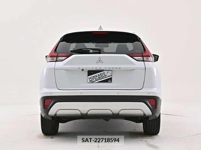 Mitsubishi ECLIPSE CROSS 2022-02 245684-19