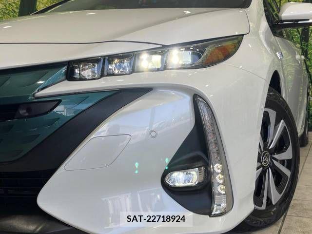 Toyota PRIUS PHV 2017-05 282530-12