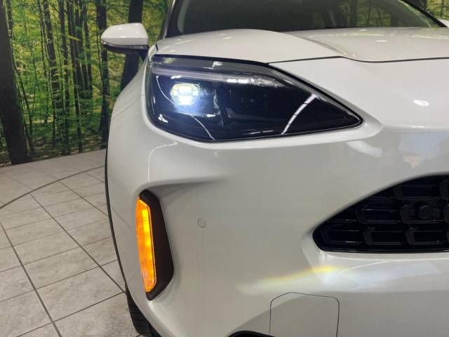 Toyota YARIS CROSS 2021-03 184082-12