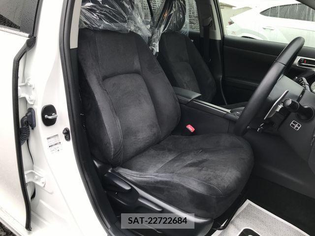 Lexus CT 2012-04 275207-11