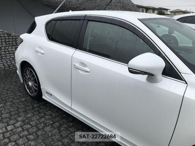 Lexus CT 2012-04 275207-4