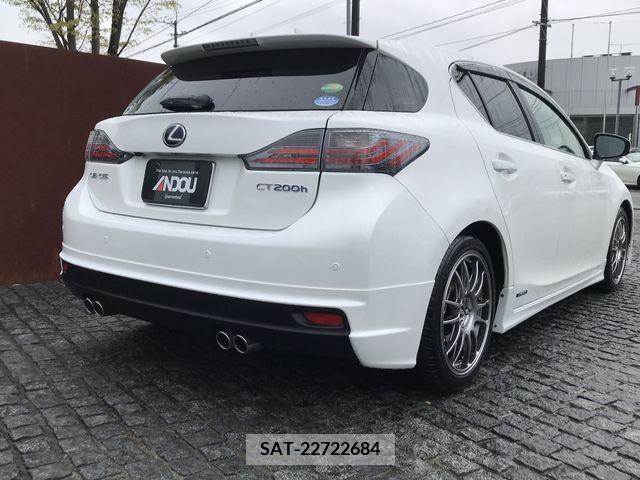 Lexus CT 2012-04 275207-6