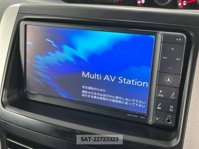 Toyota VOXY 2011-01 347289-2