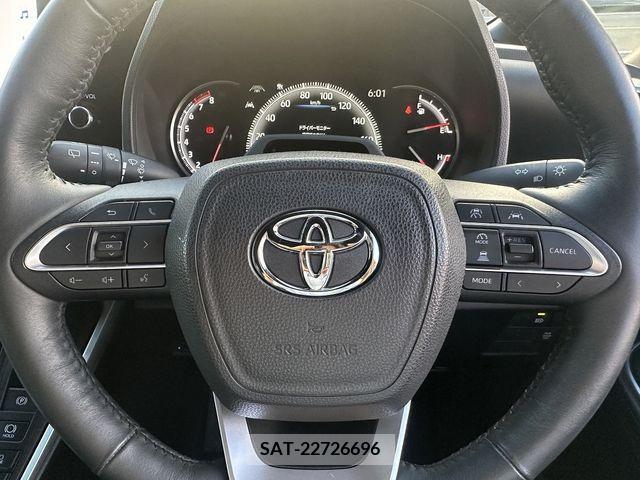 Toyota VOXY 2022-03 370298-15