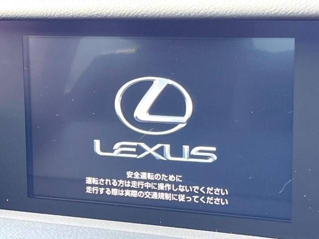 Lexus IS 2013-10 195838-2