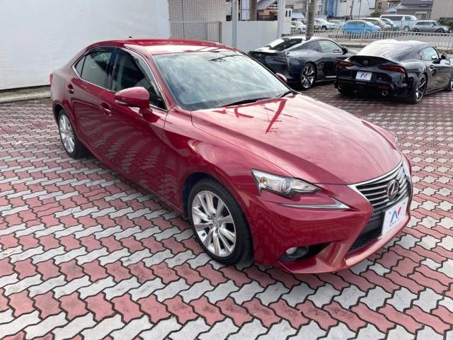 Lexus IS 2013-10 195838-16