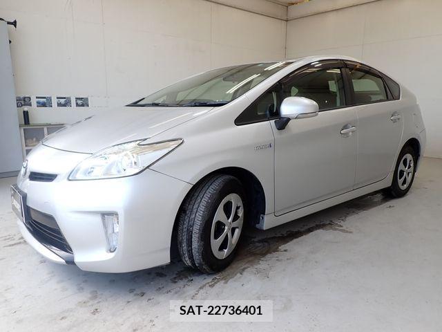 Toyota PRIUS 2014-05 322080-6