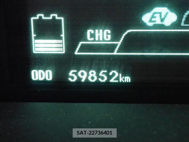 Toyota PRIUS 2014-05 322080-11