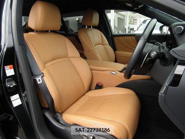 Lexus LS 2021-07 354101-7