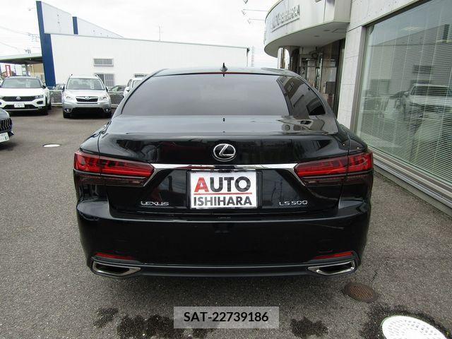 Lexus LS 2021-07 354101-5