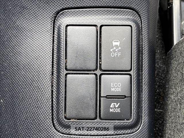 Toyota AQUA 2019-12 260482-6