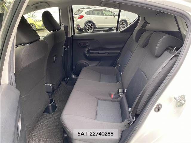Toyota AQUA 2019-12 260482-18