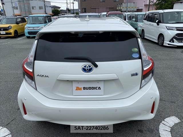 Toyota AQUA 2019-12 260482-13