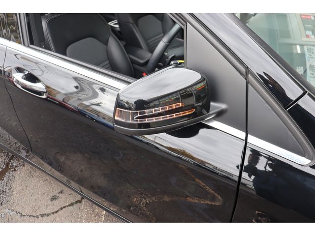 Mercedes Benz B-CLASS 2018-01 182132-16