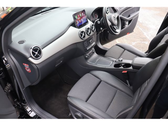 Mercedes Benz B-CLASS 2018-01 182132-5