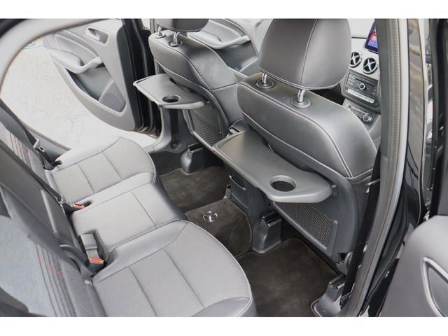 Mercedes Benz B-CLASS 2018-01 182132-3