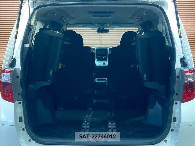 Toyota ALPHARD 2010-11 213181-19