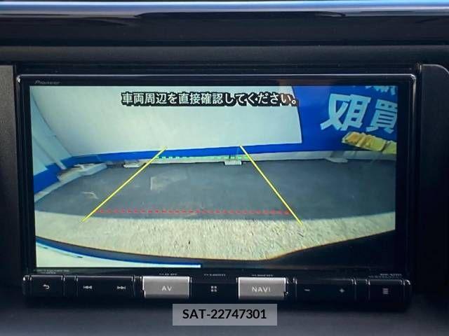 Toyota NOAH 2020-04 365111-4
