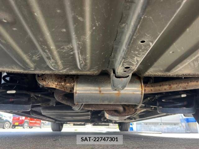 Toyota NOAH 2020-04 365111-19