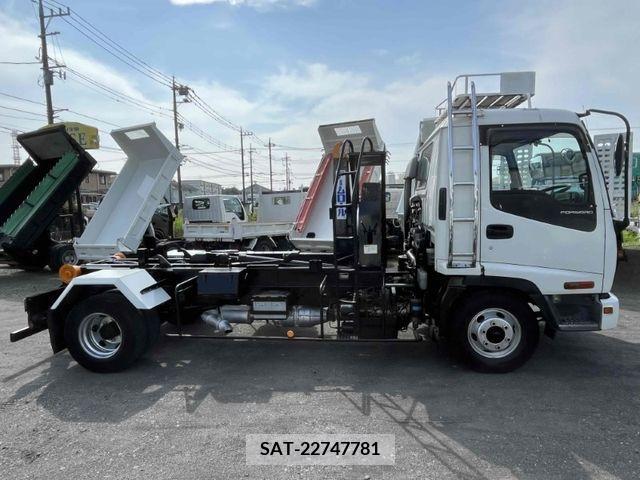 Isuzu FORWARD 2007-01 379511-2
