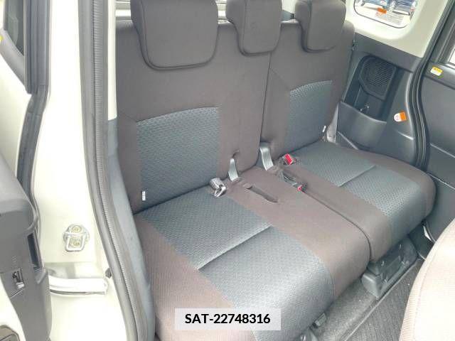 Toyota ROOMY 2021-12 352843-9