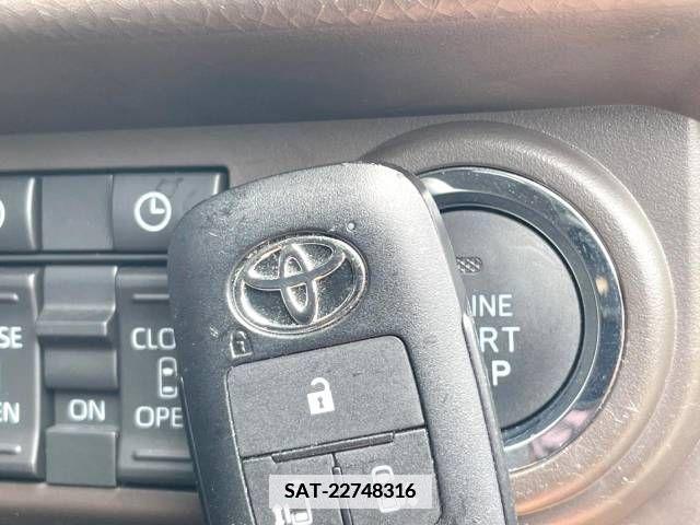 Toyota ROOMY 2021-12 352843-7