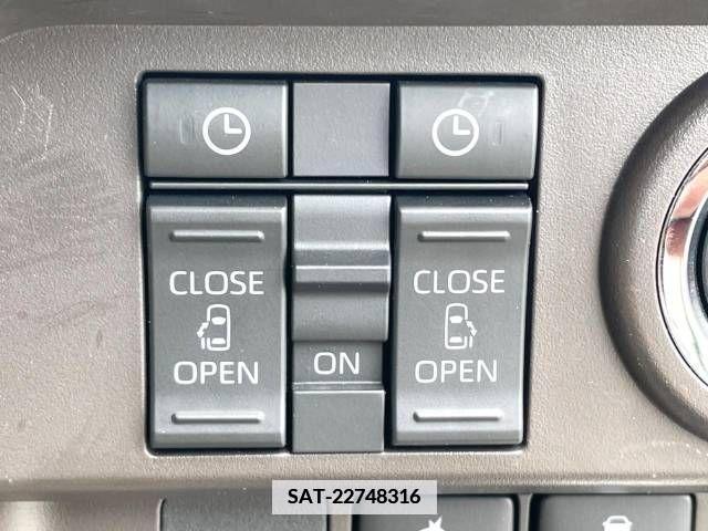 Toyota ROOMY 2021-12 352843-5